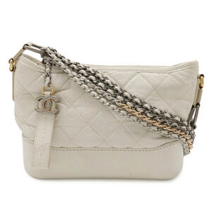CHANEL White Shoulder Bag